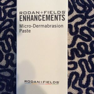 Rodman+Fields Enhancements MicroDermabrasion Paste